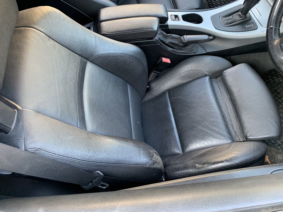 Продаваме на части бмв е93 2.0д 177кс. Bmw e93 2.0d 177hp