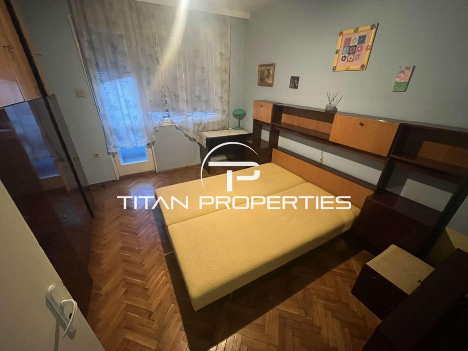 Дава се под наем Тристаен апартамент в Варна, Нептун - 100 кв.м за 425 € - Снимка #4
