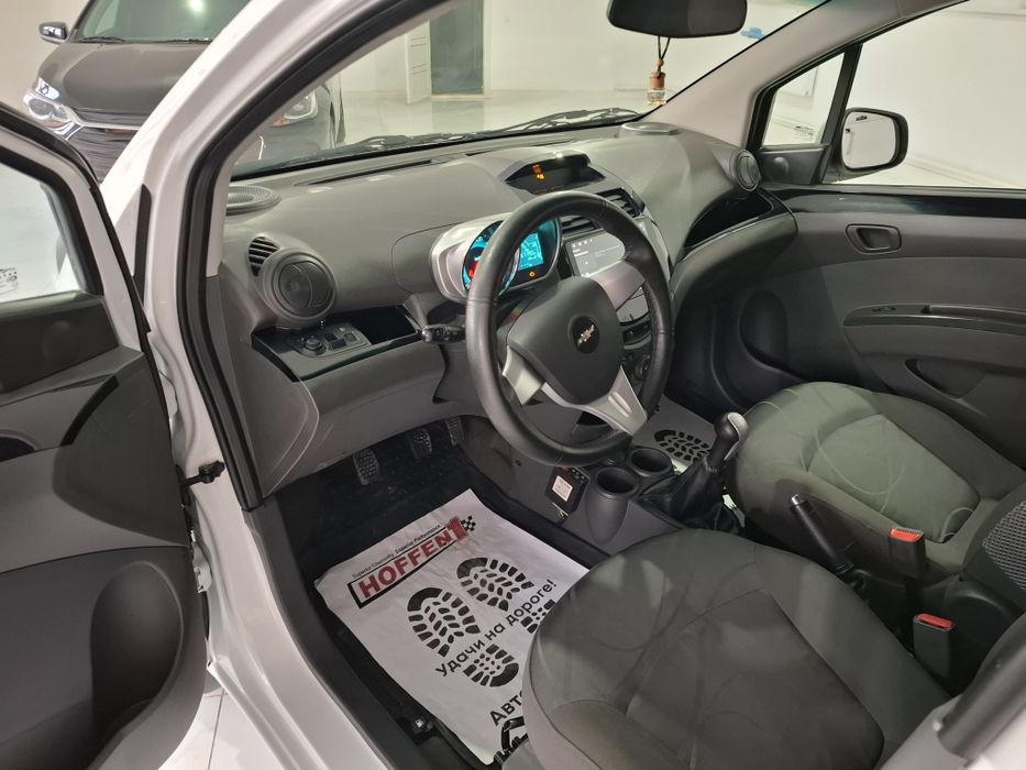 Спарк 3 позится евро