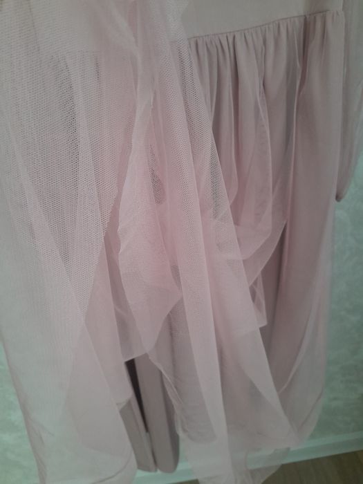 Продам новое платье