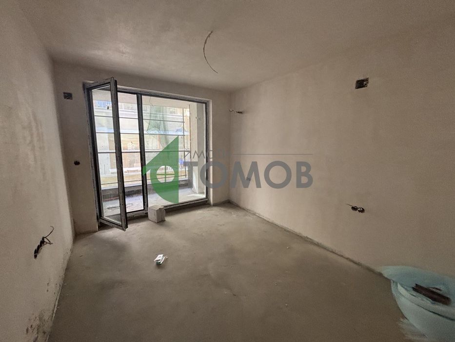 Продава се Четиристаен апартамент в Стара Загора, Център - 147 кв.м за 1065 €/кв.м - Снимка #7