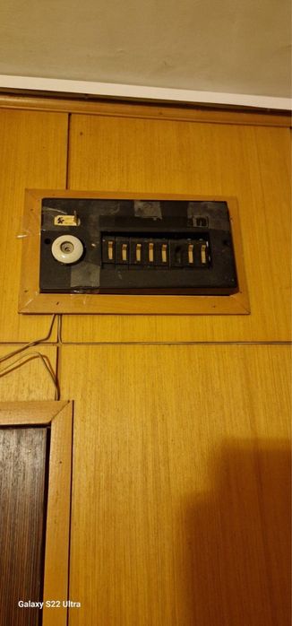 Електротехник-професионални ел.услуги и ремонти