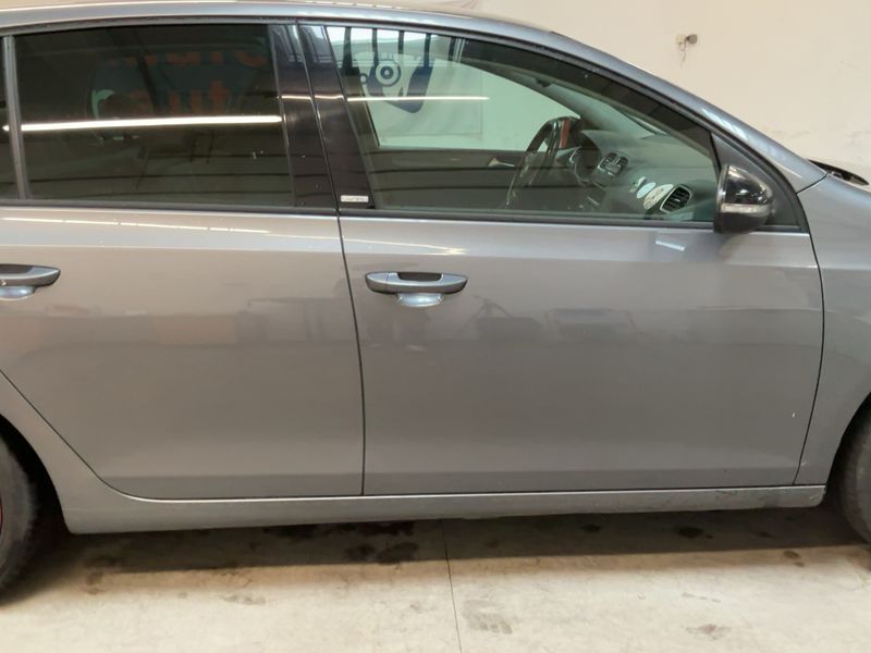 Volkswagen Golf VI 2.0 TDI Style BlueMotion Tech 2011