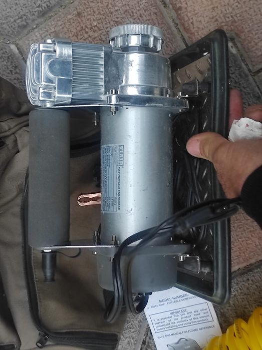 Compresor auto VIAIR 400 P Portabil nou 0 km