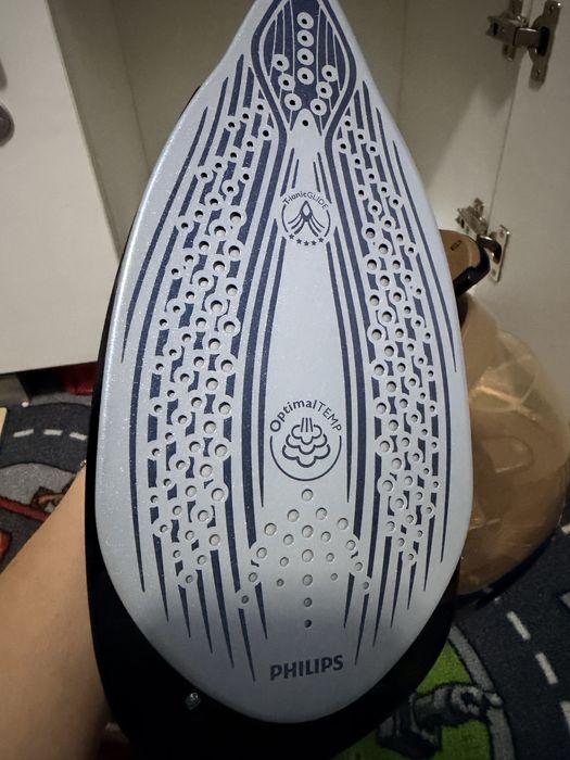 Staţie de călcat cu abur PerfectCare Elite Plus