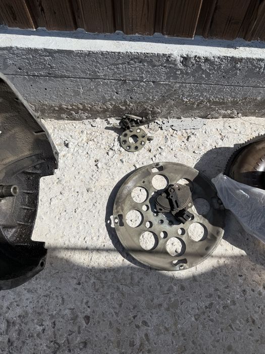 Коробка на Subaru Forester TZ103