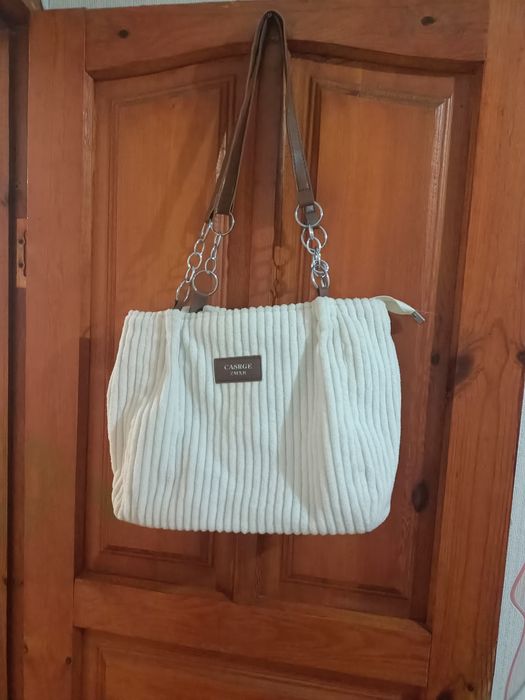 Продам сумочку за 1500 тенге.