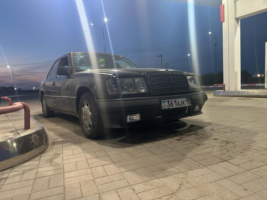 Продам мерс 124 двигатель м103