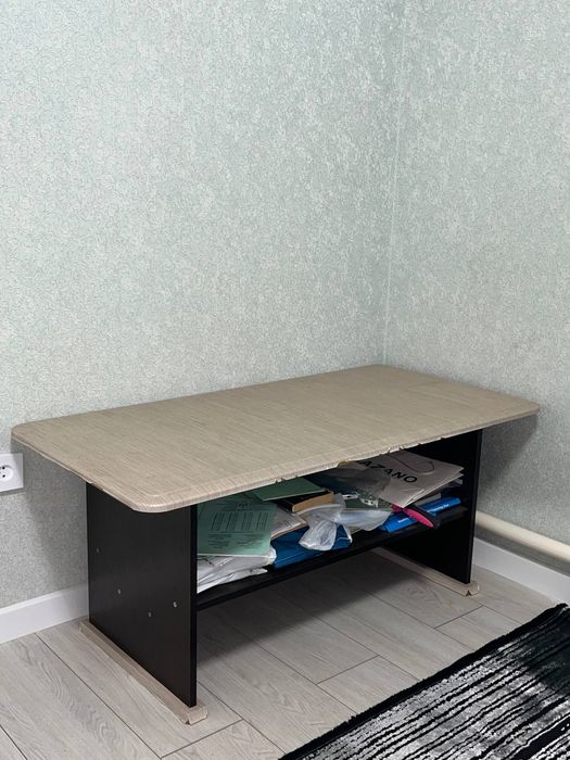 Журнальный столик