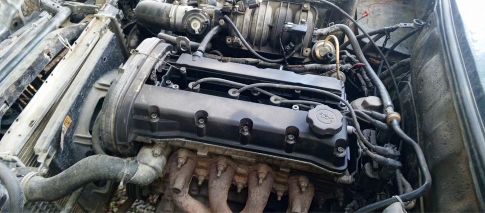 Bmw e30 320 model 1989 yil