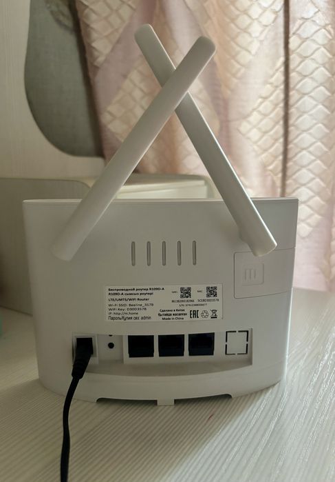 Продам 4G Wi-Fi роутер Beeline R109D-A