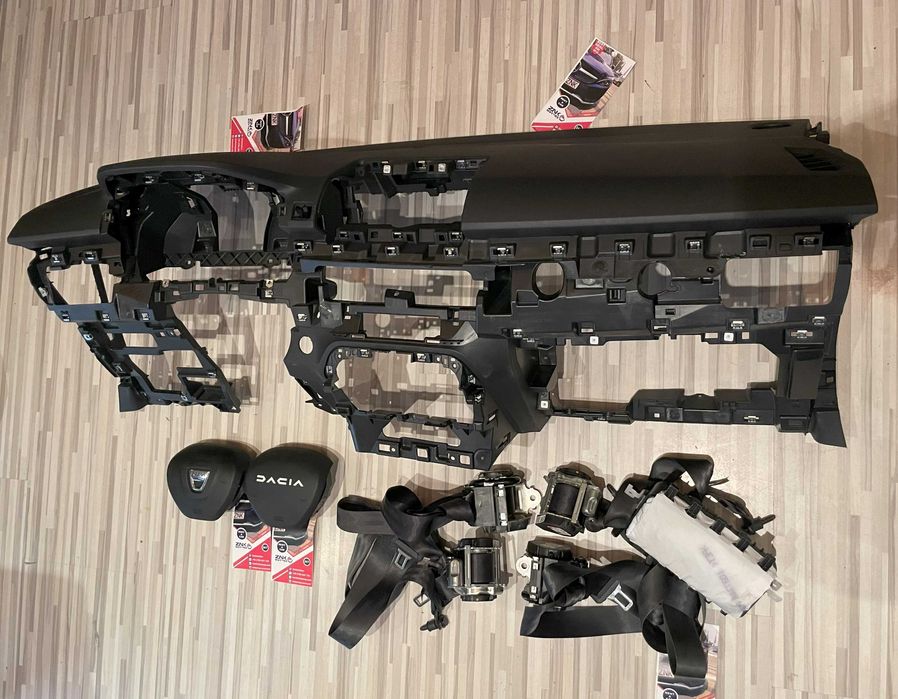 Dacia Sandero Logan 3 plansa bord - airbag volan pasager - set centuri