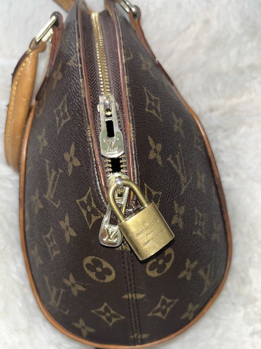 Оригинальная сумка “Louis Vuitton Ellipse”