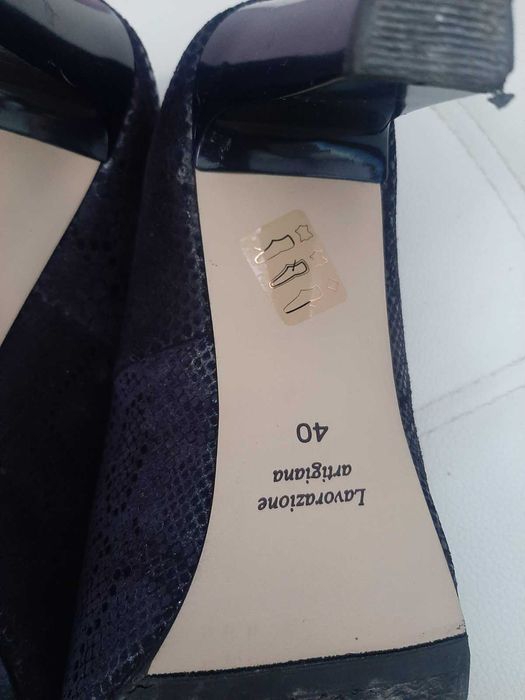 Дамски елегантни обувки на ток