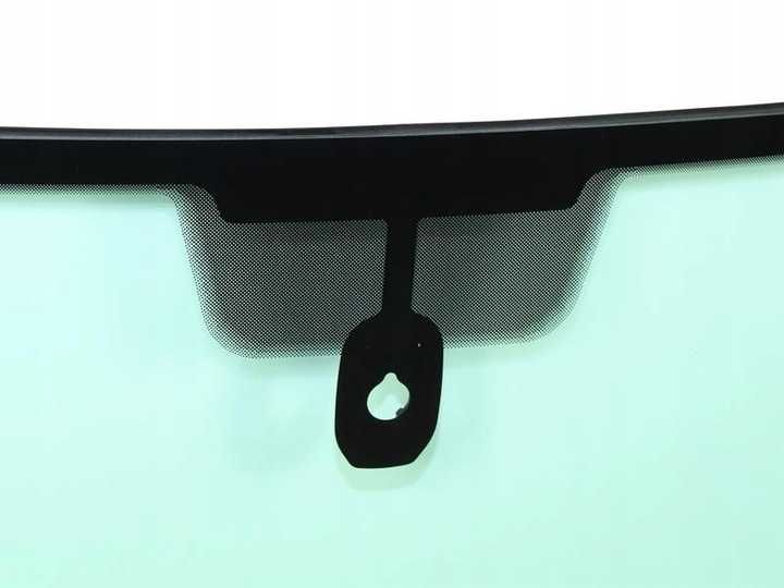 Предно стъкло VW Touareg II сензор  2010 - 2018 година