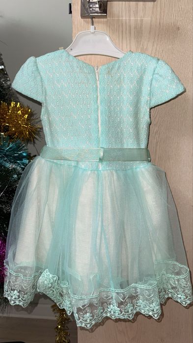 Платье на девочку 1-1.5 года