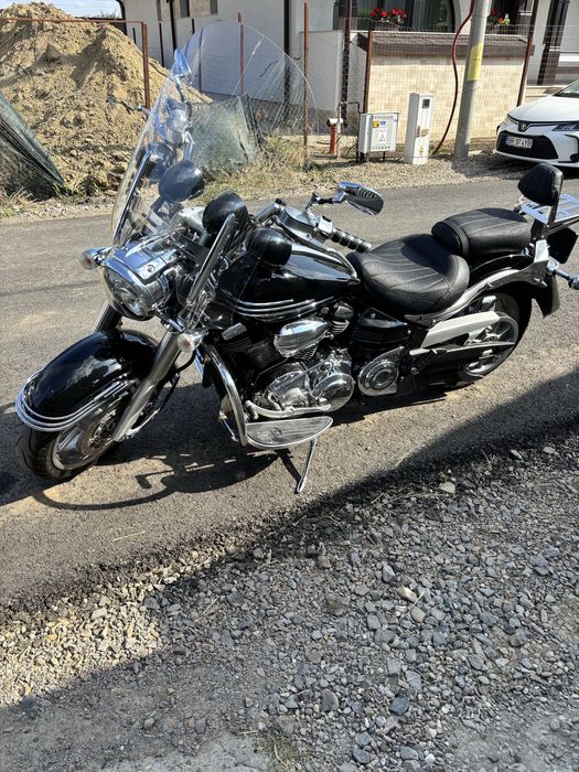 Yamaha xv 1900 midnight star stratoliner