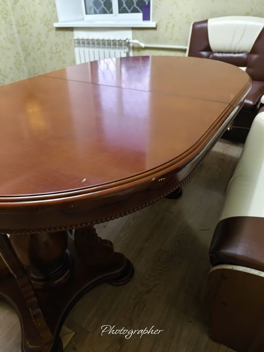 Продам стол из натурального дуба