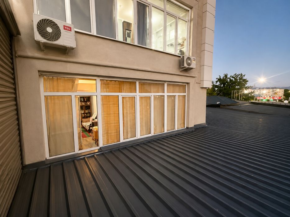 Продаётся квартира 3/2/9 в центре, Ойбек - Успенский собор  - Шохмед