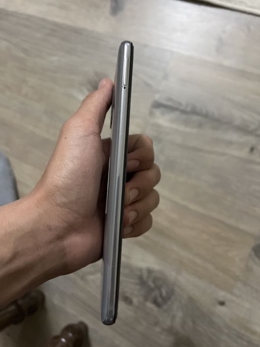 Самсунг а51,128гб