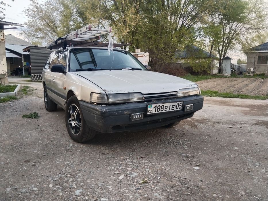 Мазда 626 универсал