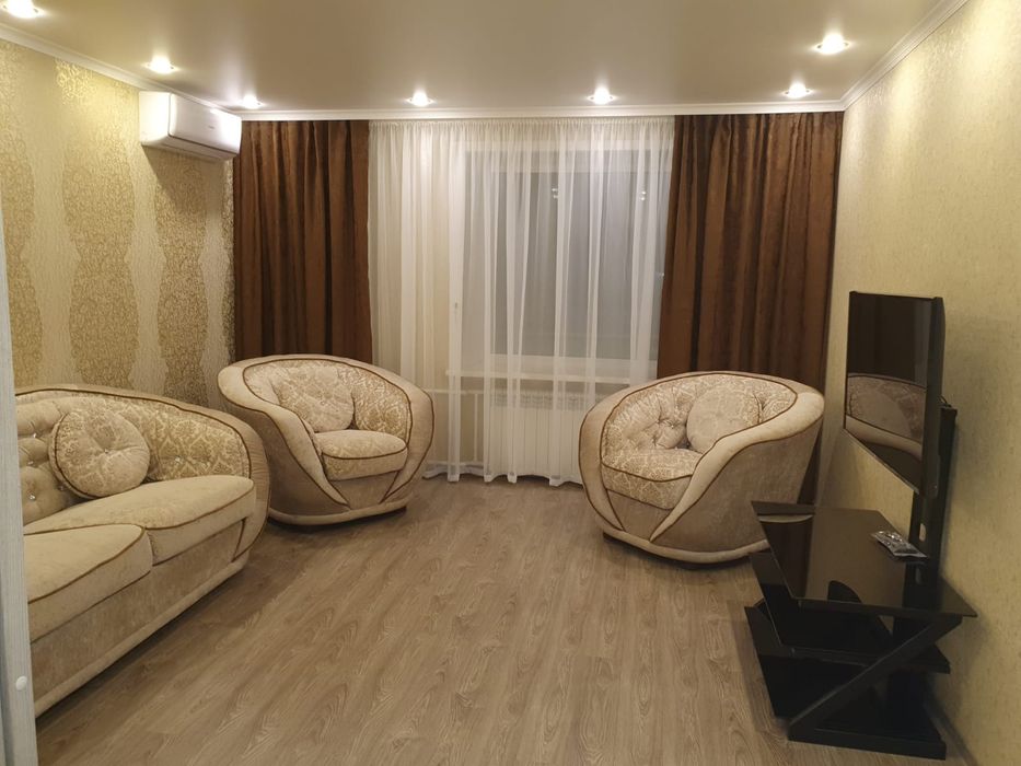 Продам! 2ком.кв 4/9эт.р-он Гор. Парк