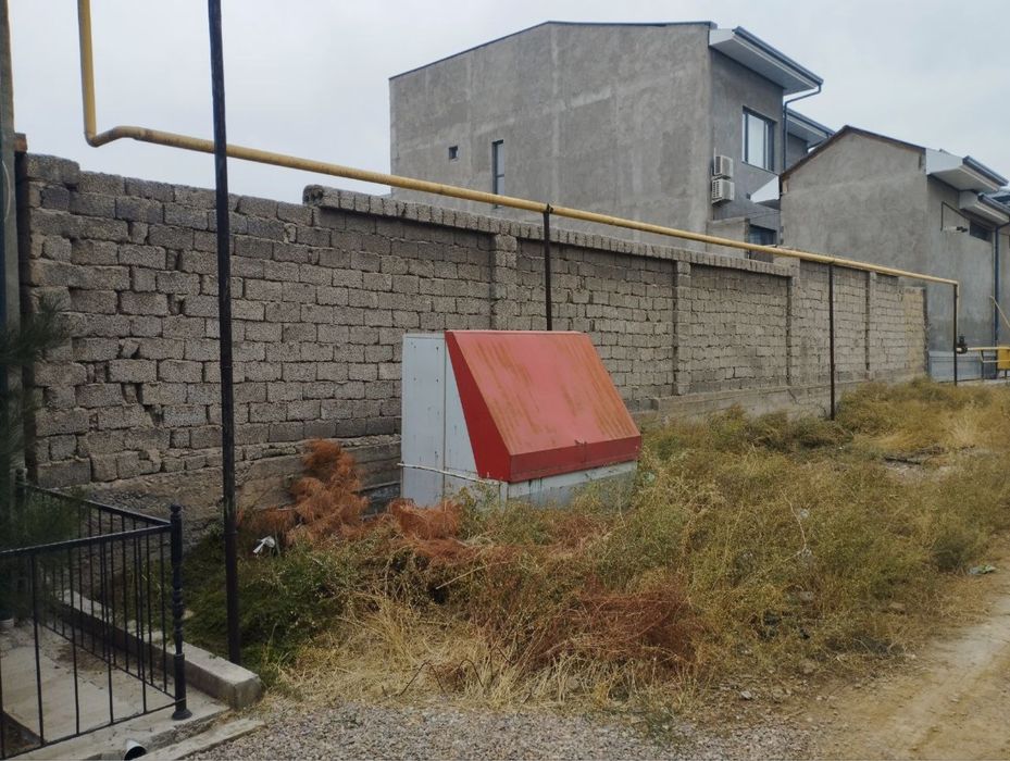 Yer sotiladi srochna parvoz maxalla