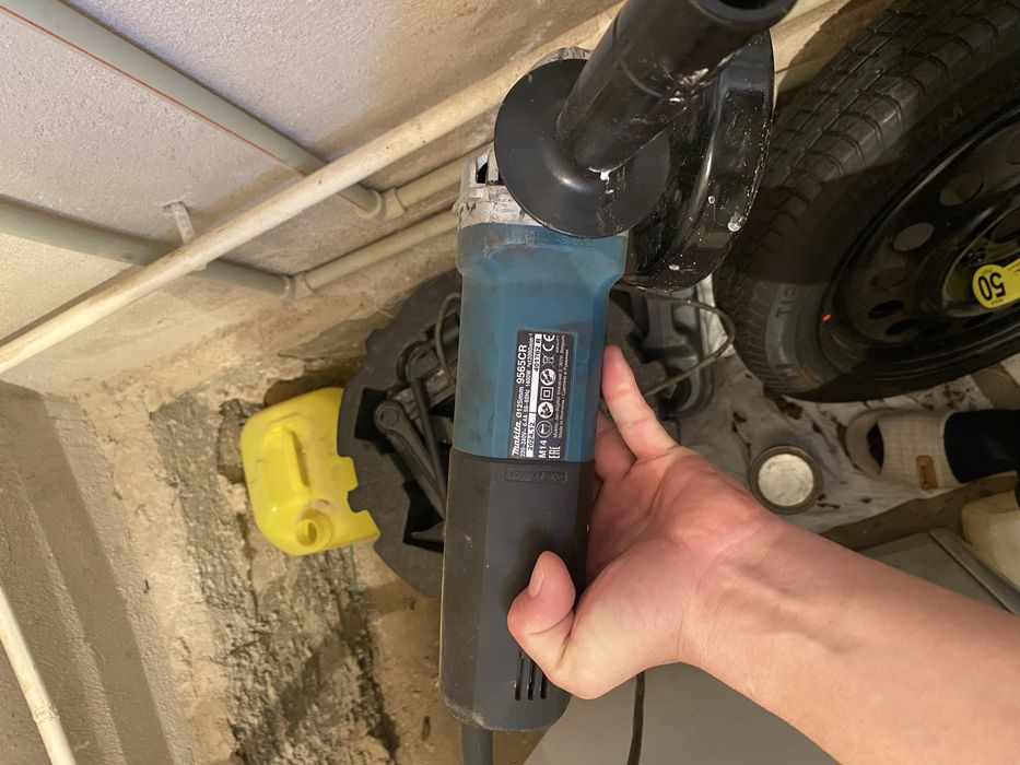 Болгарка Макита 125 мм