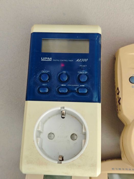 Контакт програмируем реле за време