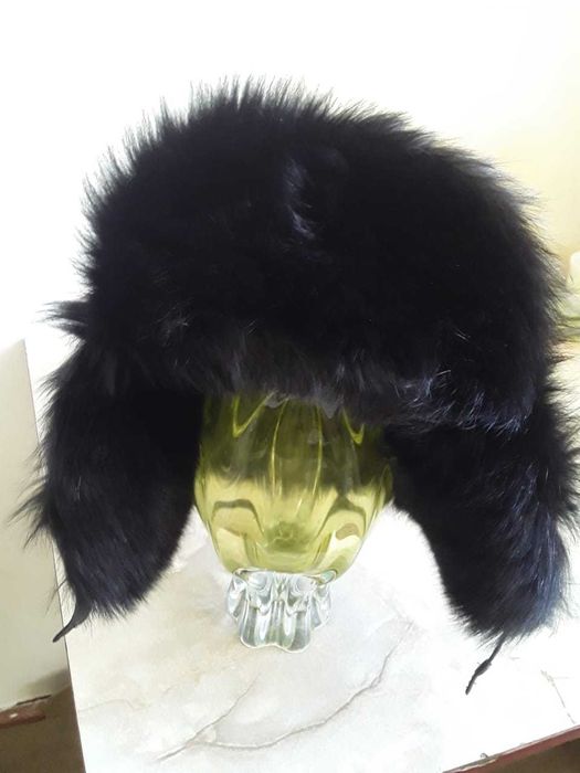 Продается шапка из натурального песца.