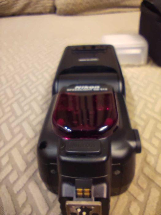 Вспышка NIKON SB-910 Speedlight
