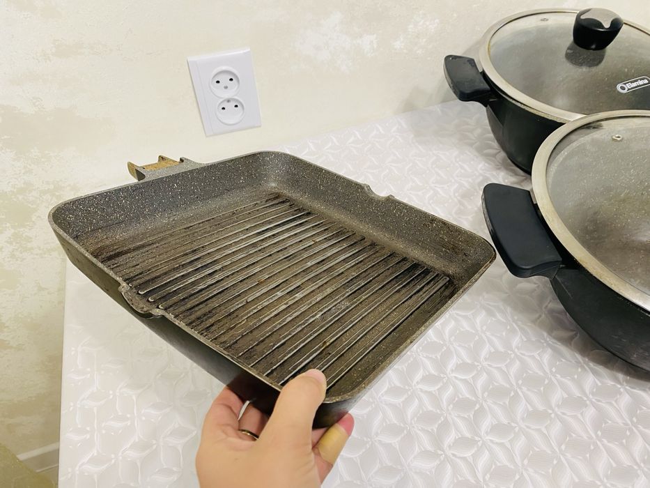 Продам грильница Elamina