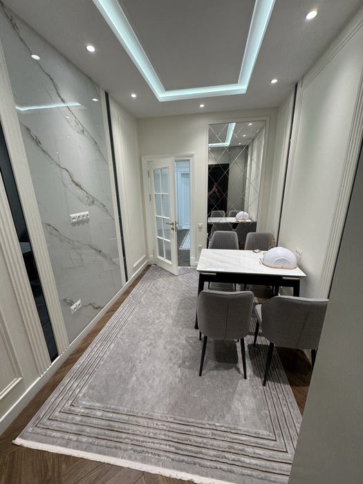 Продаётся двух комнатная квартира с ремонтом нео классика