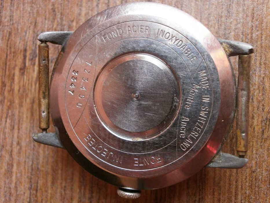 Omikron Ретро Швейцарски Механичен Мъжки Часовник от края на 60те