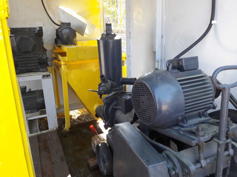 Qum suvoq Qorasuvoq Штукатурка аппарат Растворнасос Агрега Штукатурная