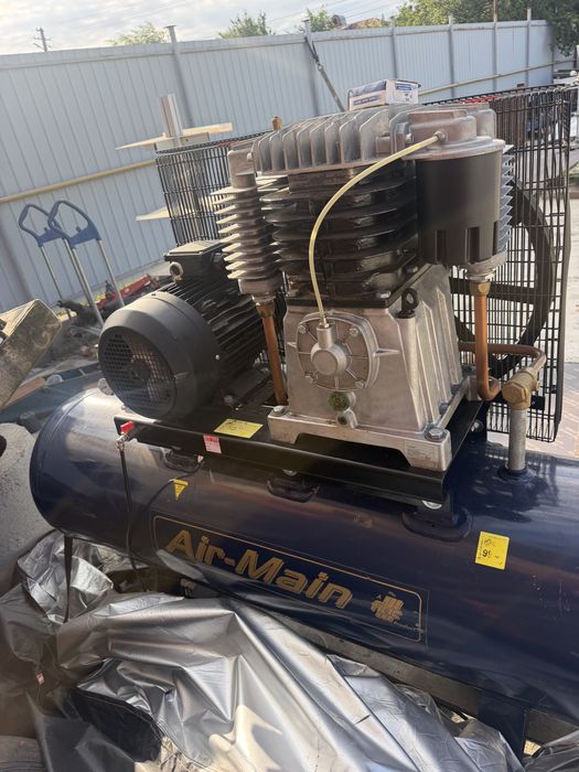 Compresor aer Air-Main 270/272L, 7.5 kW (10 CP), trifazic, 10 bari by Fiac