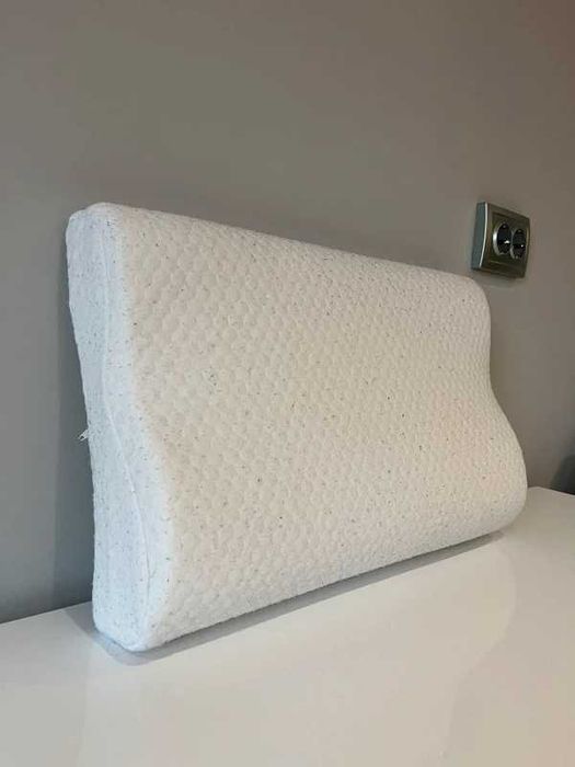 Pernă contur din spumă cu memorie