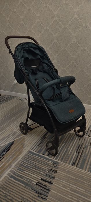 Прогулочная коляска Pituso