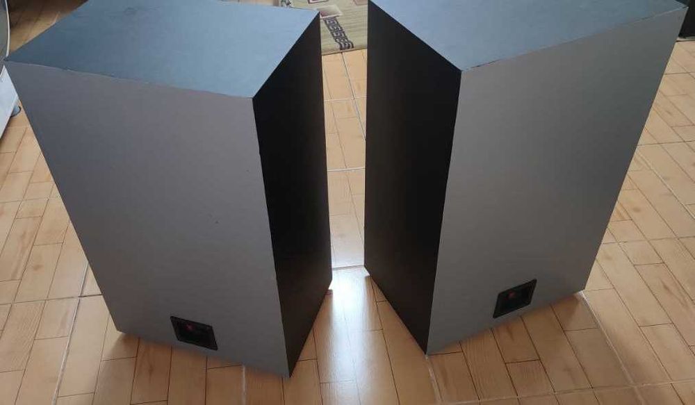 Винтажные колонки Peerless 1120 ДАНИЯ