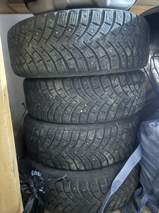 Продам зимнию резину