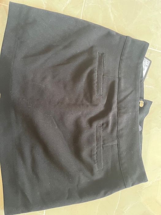 Къси черни пола-панталонки