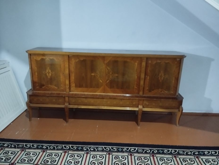 Продается камод и сервант