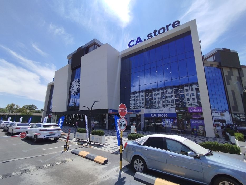 Продаётся нежилое помещение в торговом центре Scopus Mall  40 м2