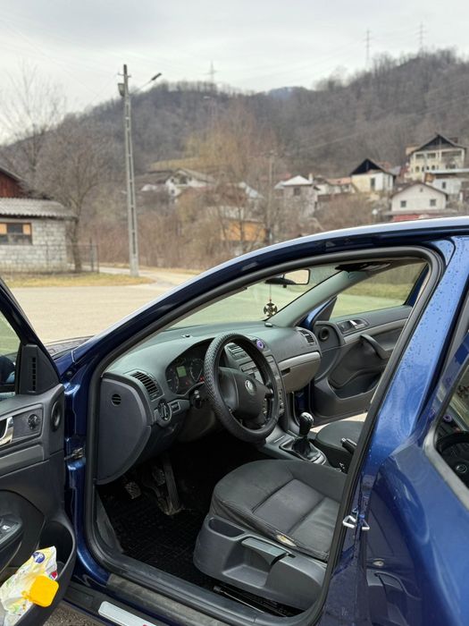 Vând skoda octavia 2