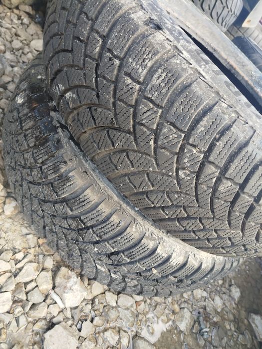 2 зимни Гуми Bridgeston 195/65/15