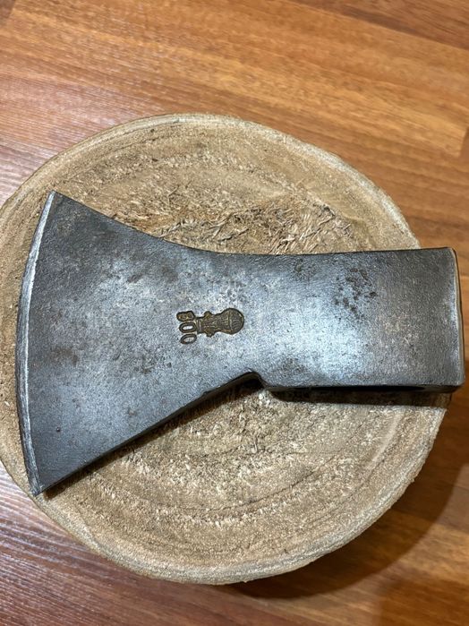 Cap de topor vechi fier forjat