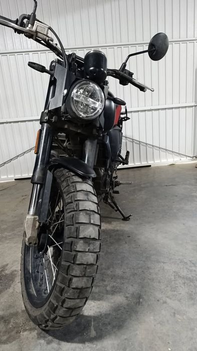Motocicleta SWM Gran Milano 2021, 125cc, permis A1