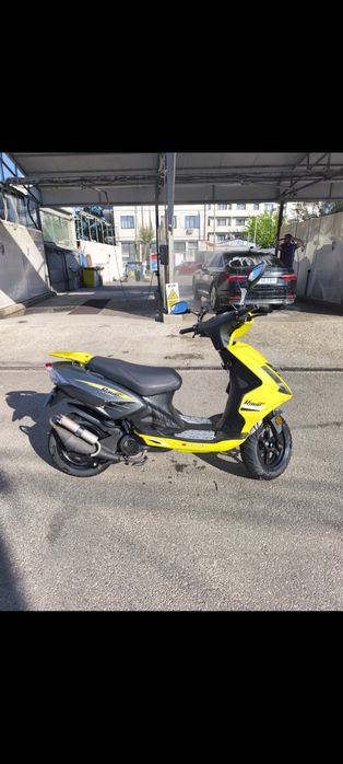 Scuter Explorer 49cc