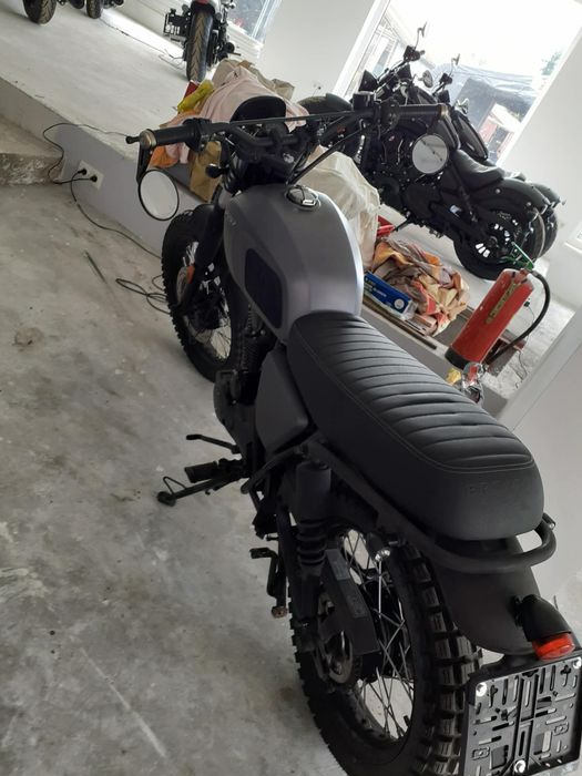 Motocicleta 150 cc