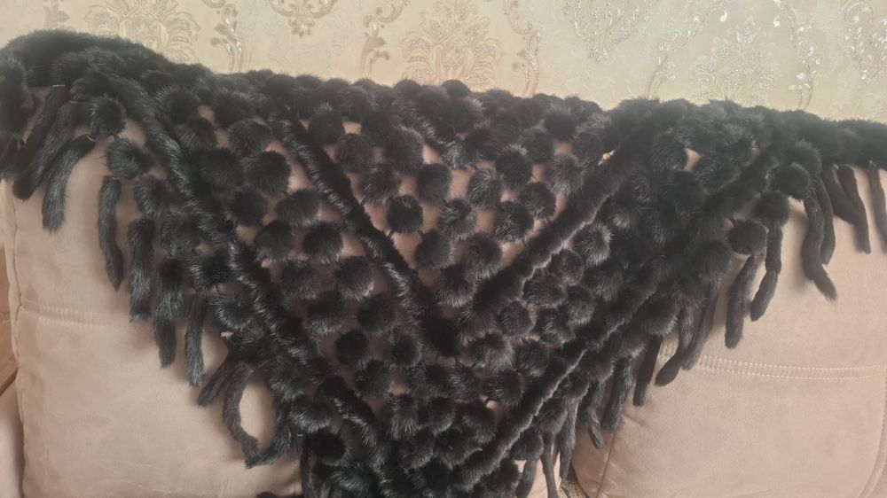 Продаются норковые шали